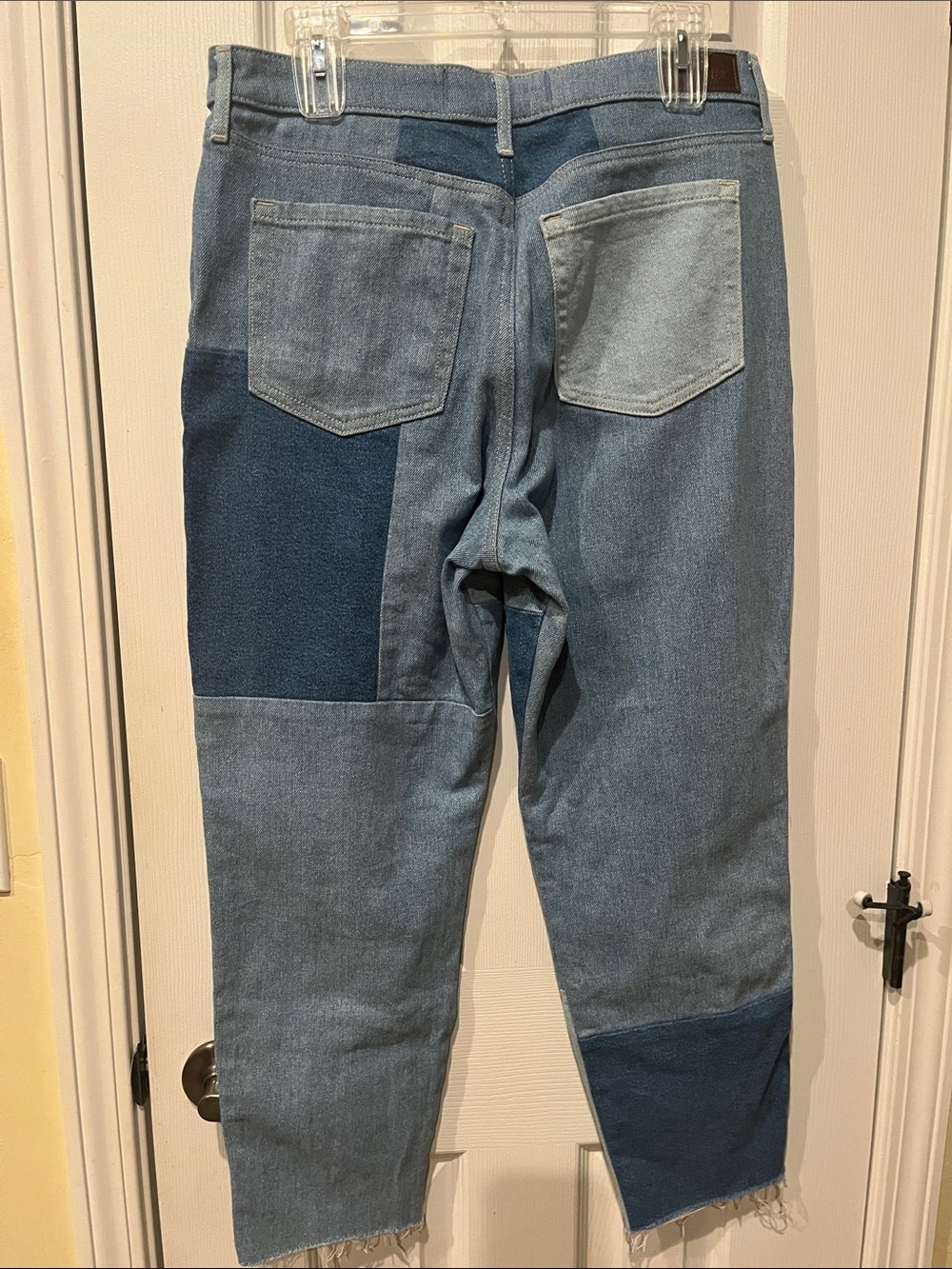 Hollister Patchwork “Ultra High-Rise Mom Jean” with Hollister Vintage Stretch - Picture 2 of 4